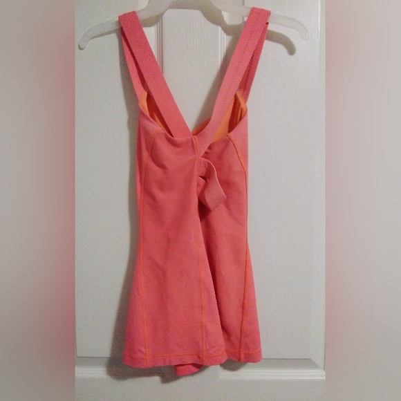 Lululemon Core Kicker Tank - Picture 7 of 11